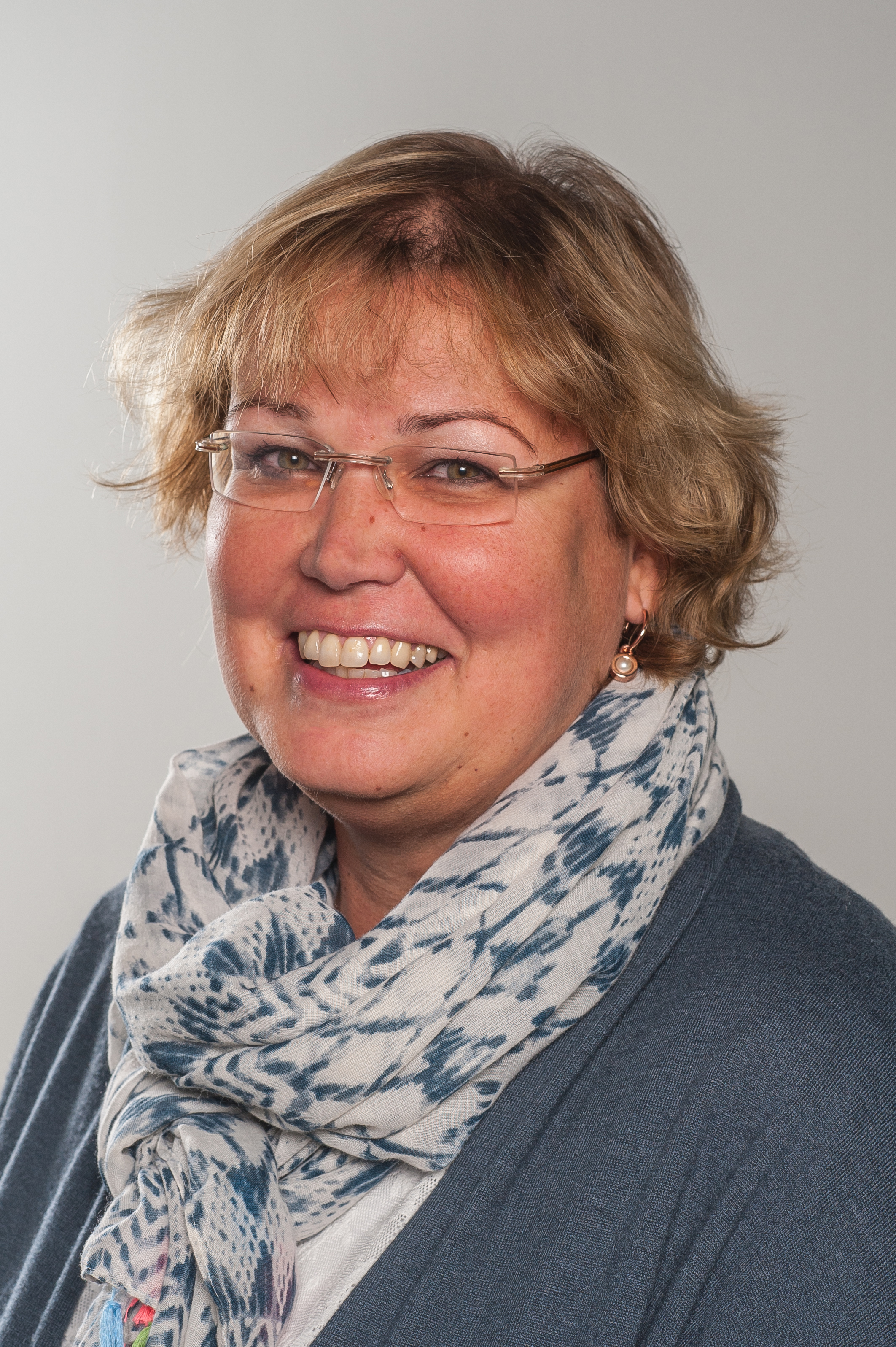 DSC_2157a - Hälker.jpg Leider haben wir keinen Alternativtext zu diesem Bild, aber wir arbeiten daran.