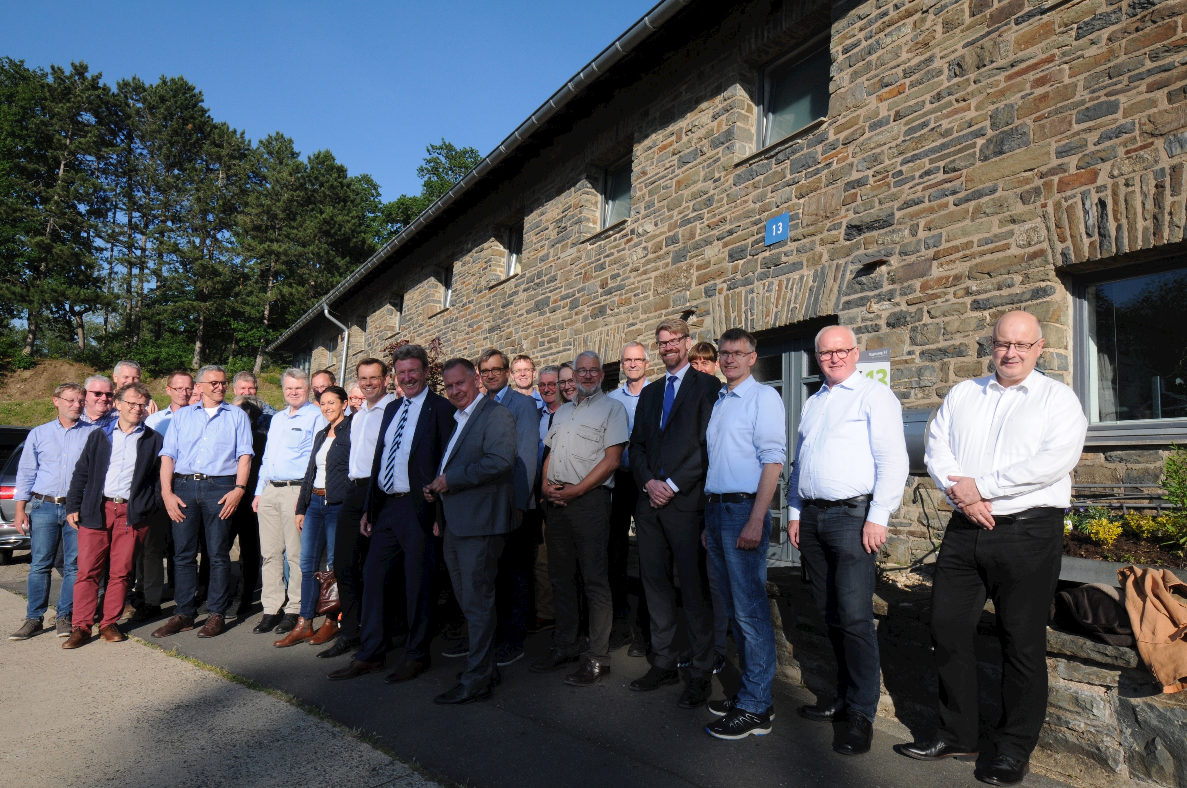 Der Ausschuss für Verbraucherschutz und Veterinärwesen des LKT NRW tagte anlässlich seiner Klausurtagung auf Burg Vogelsang.